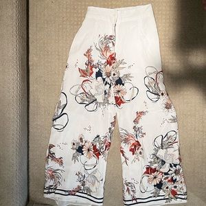 Aritzia Little Moon wide leg cropped pants